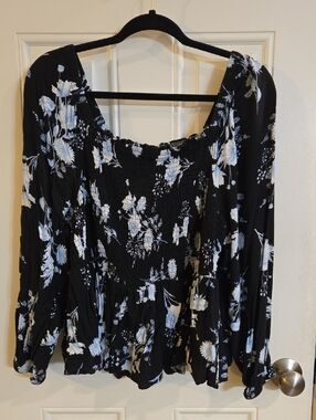 Torrid Black and White Floral Smocked Top